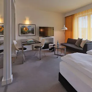 Adina Hackescher Markt Apart-hotel